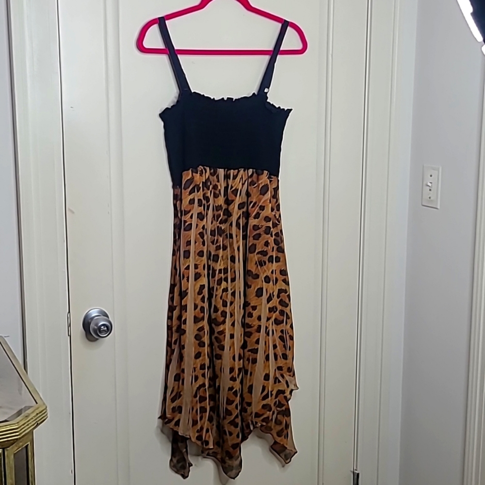 Torrid size 2 super stretchy sun dress animal print
